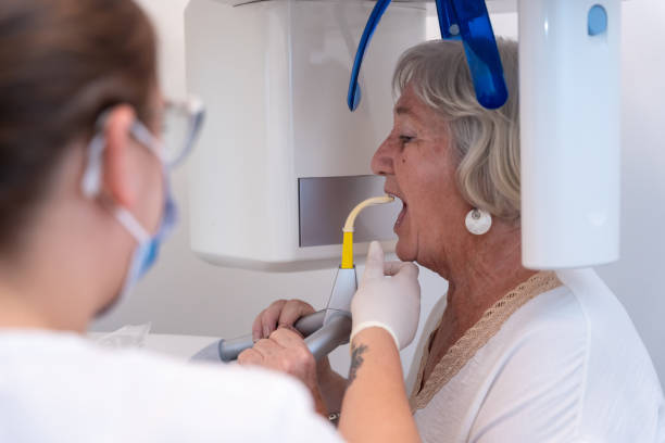 Best Emergency Cosmetic Dentistry (e.g., broken veneers) in Brecksville, OH